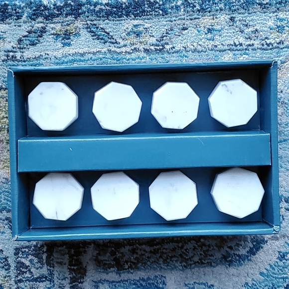 Set of 8 Octagonal White Stone (Marble or Quartz) Drawer Pulls NWT in box. - Picture 3 of 8